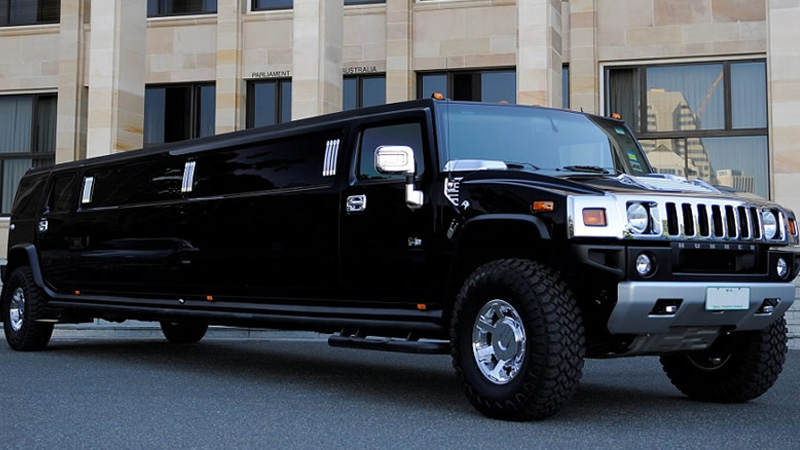 Banbury Black Hummer Limo
